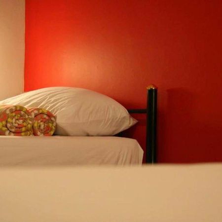 Kool Backpacker Hostel Patong Exterior foto